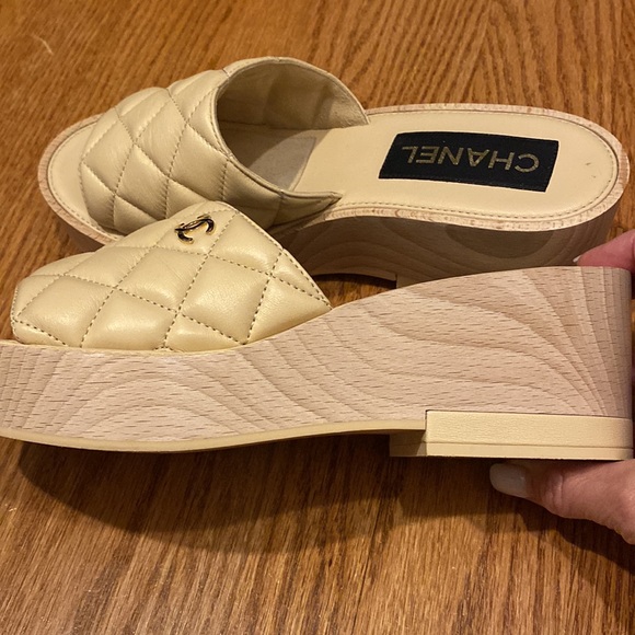 Chanel Clogs - Picture 6 of 6